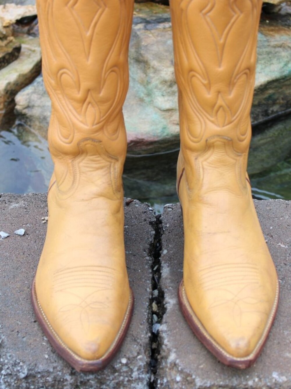 Acme buttercup calfskin Men's Western Cowboy Boots Size 8.5D